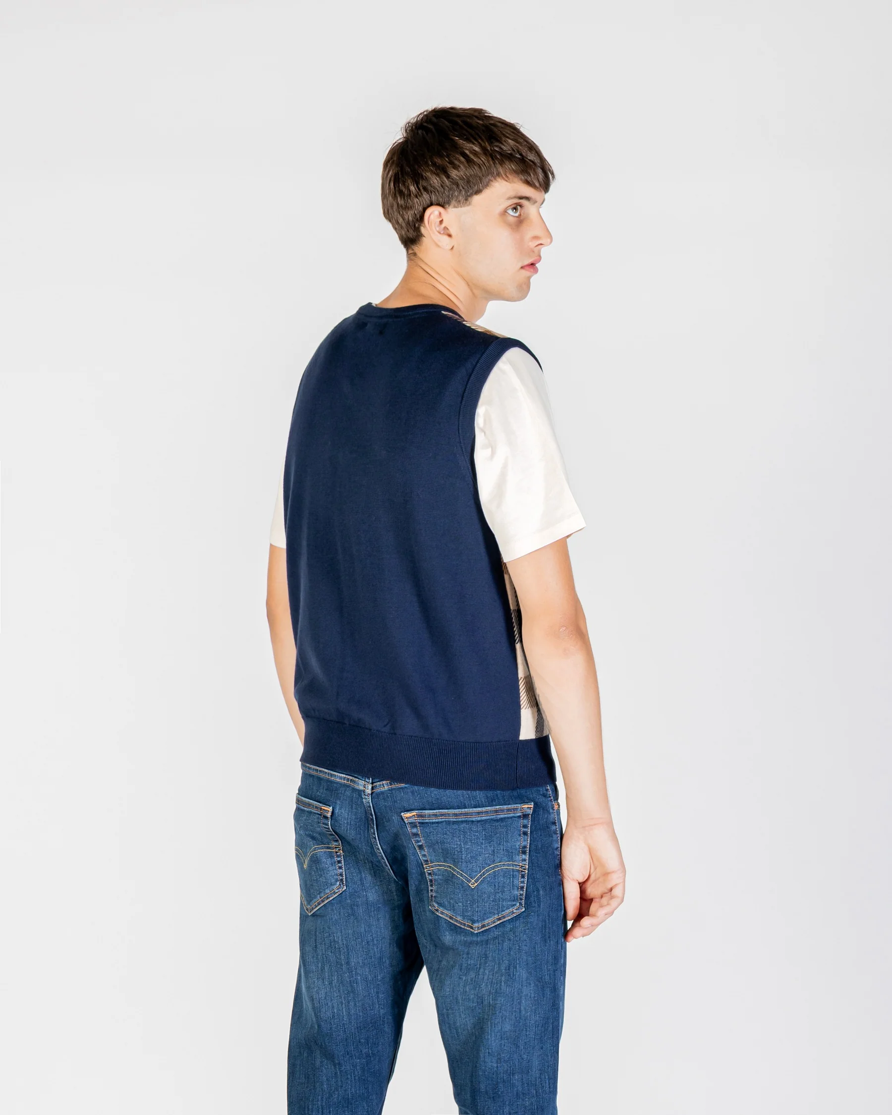 ACTIVE CLUB CHECK VEST - Image 6