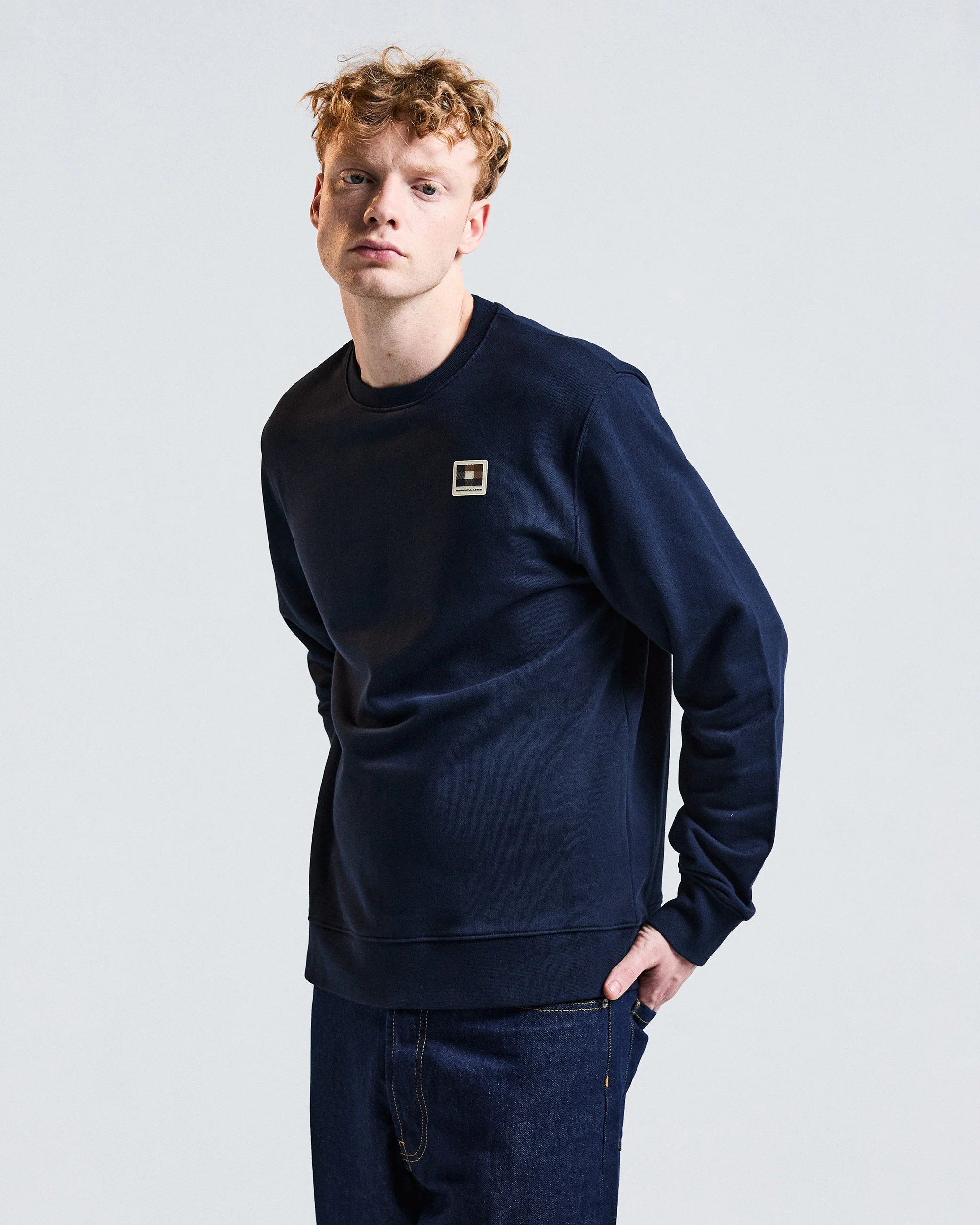 BADGE CREWNECK - Image 6