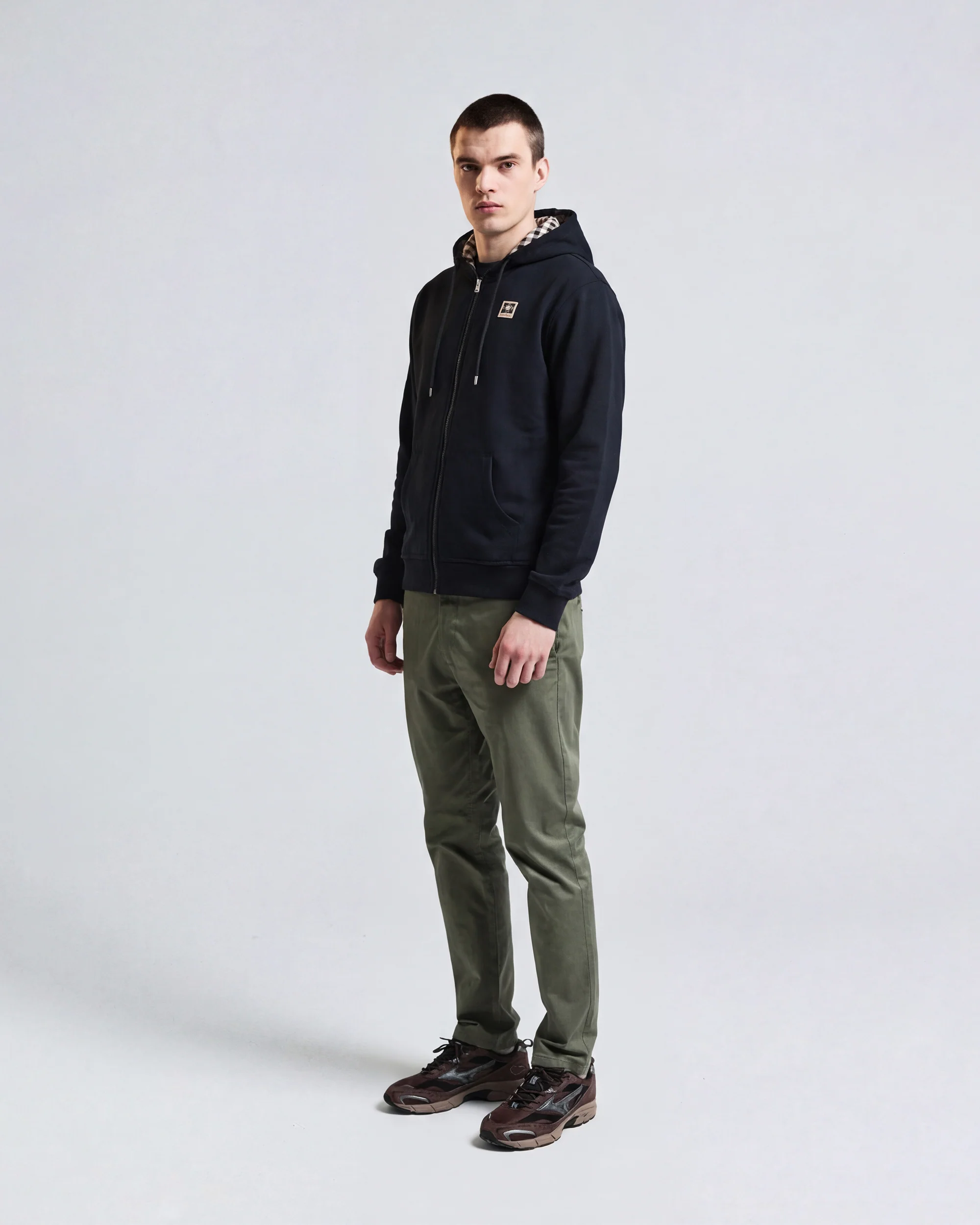 BADGE FULL ZIP HOODIE - Image 7