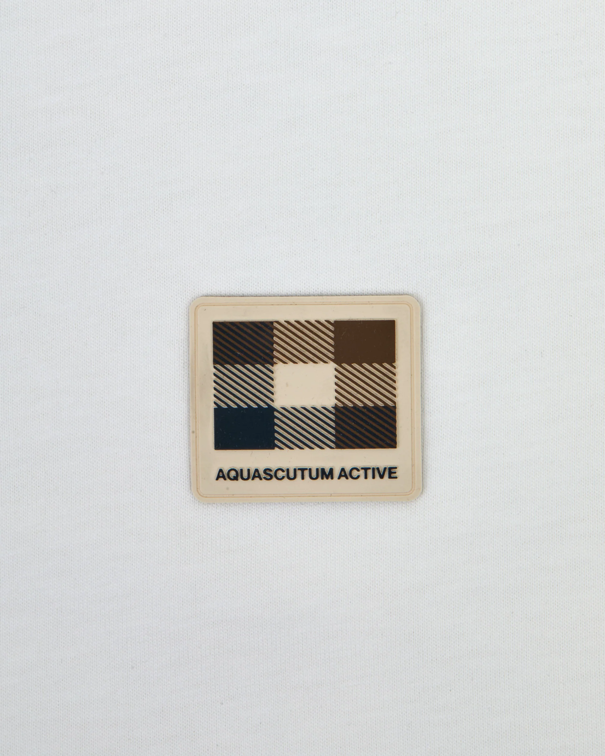 BADGE T-SHIRT - Image 5