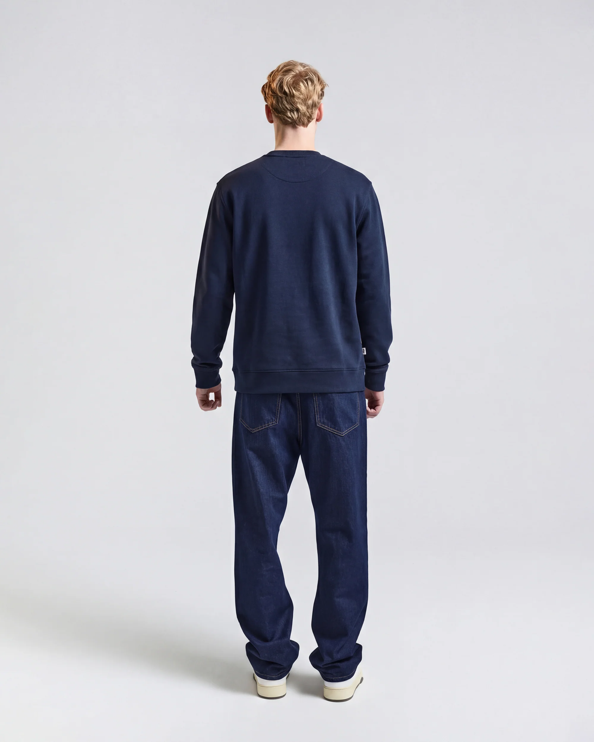 BIG LOGO CREWNECK - Image 4