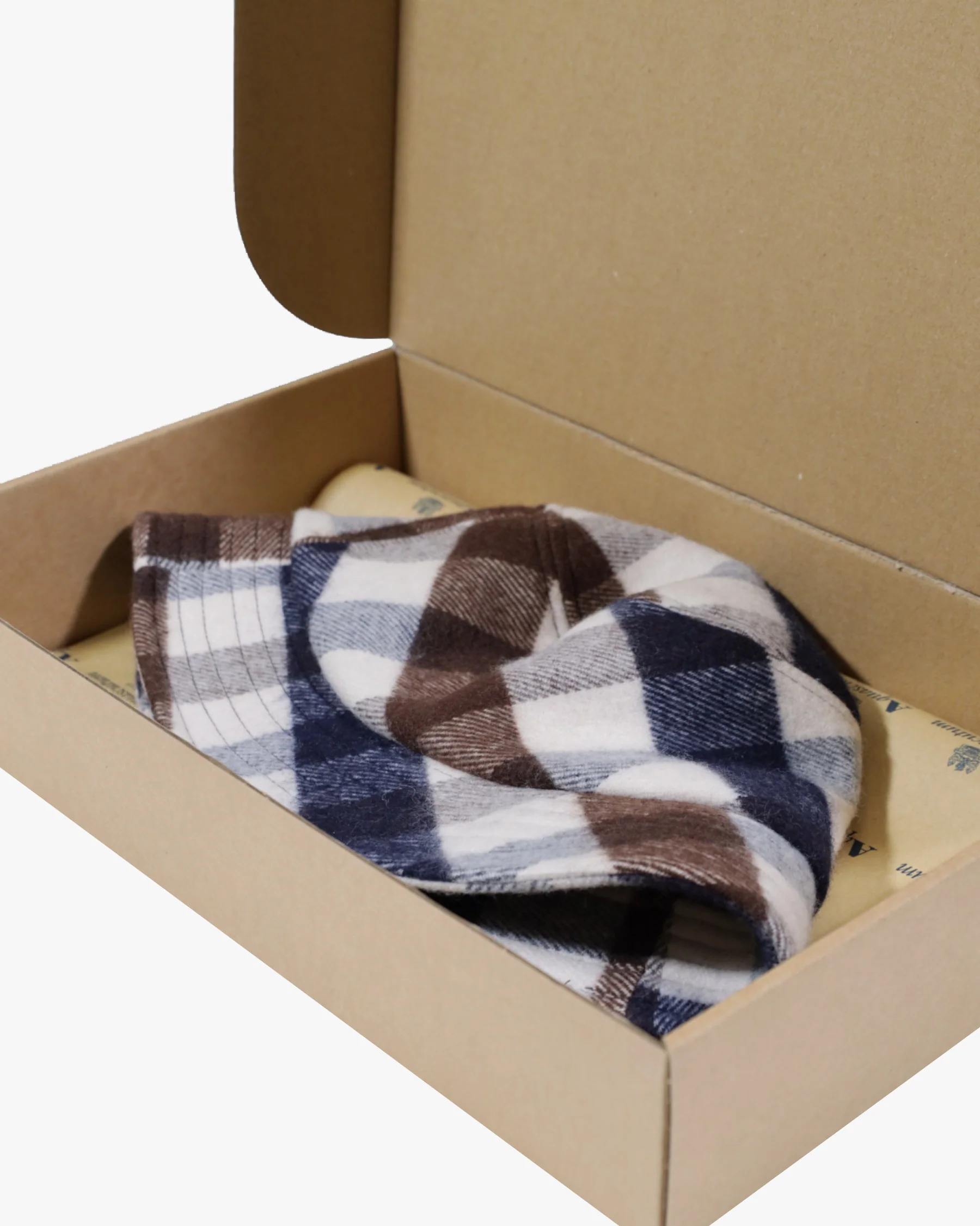 CLUB CHECK BUCKET HAT - Image 3