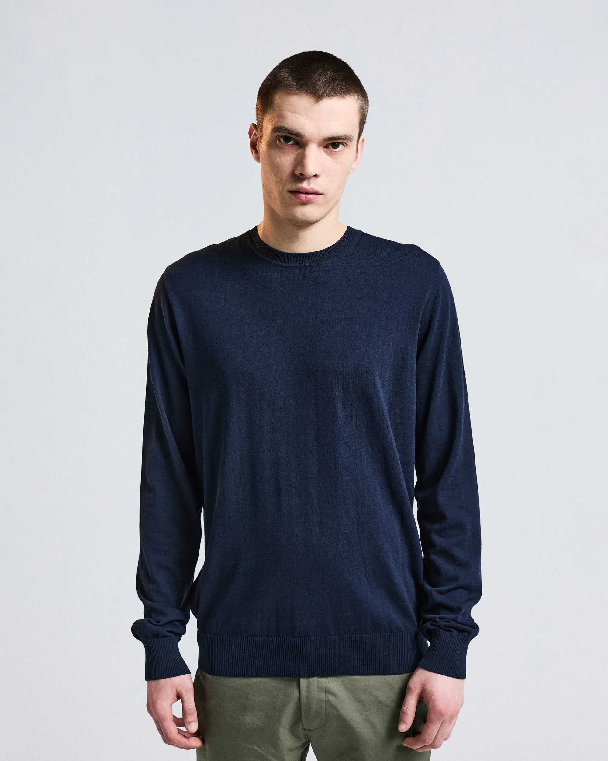 COTTON BADGE CREWNECK - Image 6