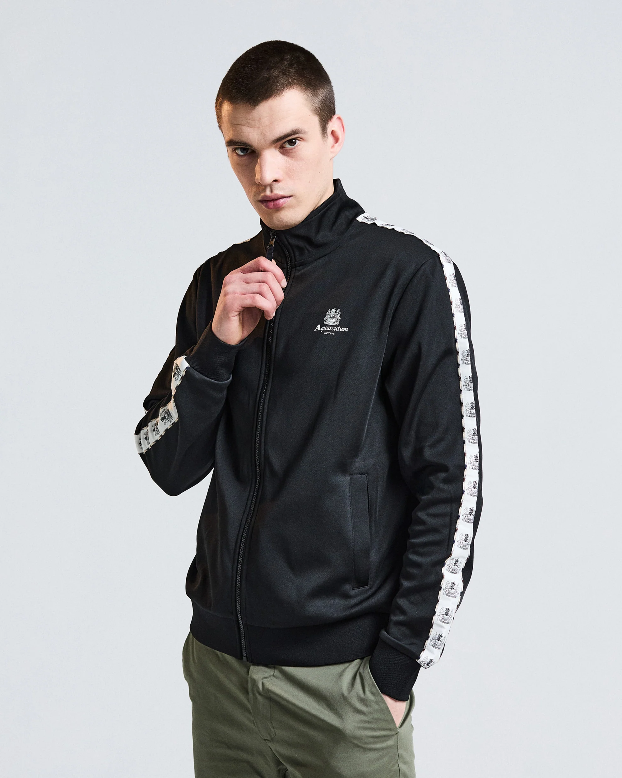CREST TAPE TRACK TOP - Image 4