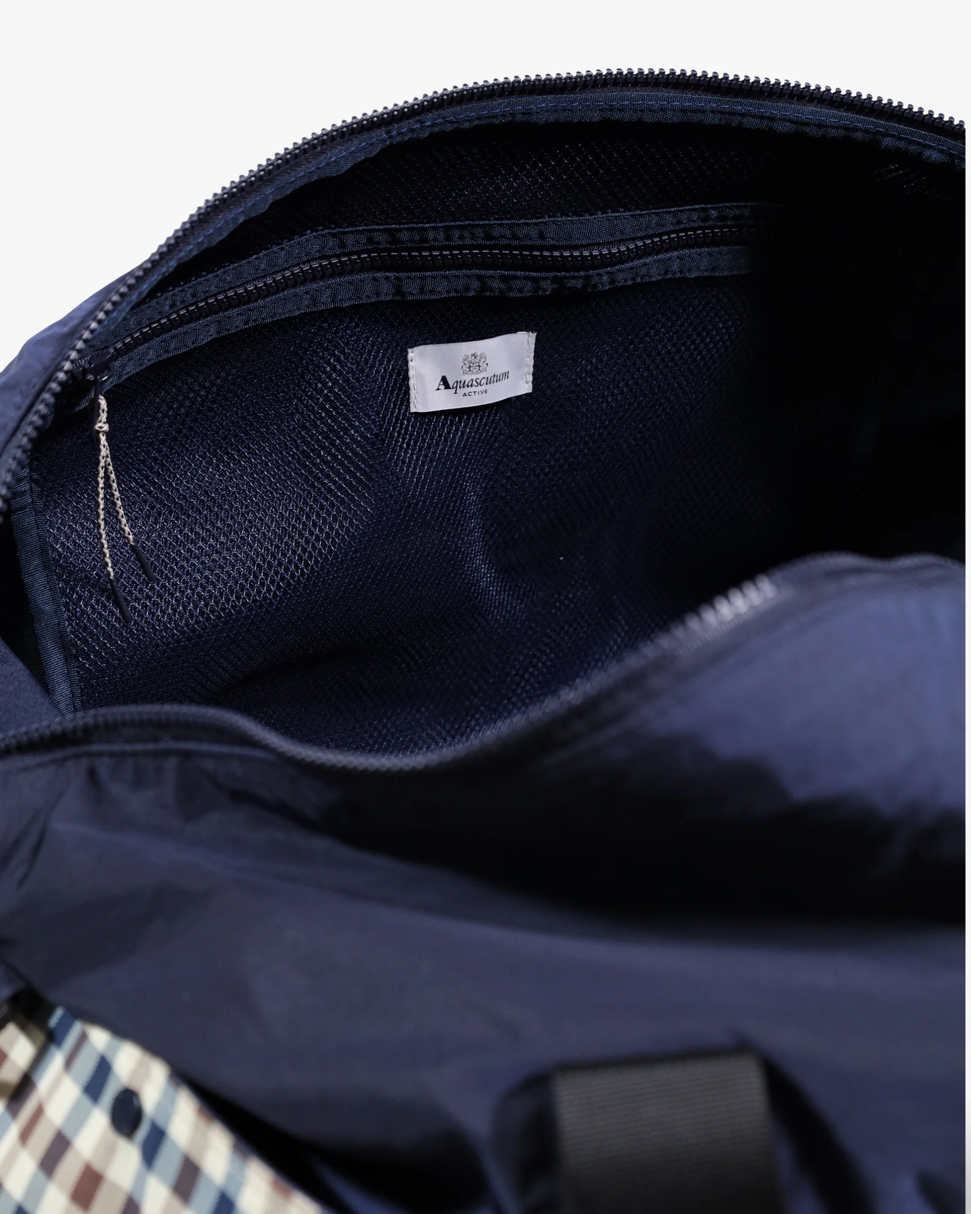LAMINA TRAVEL BAG - Image 12
